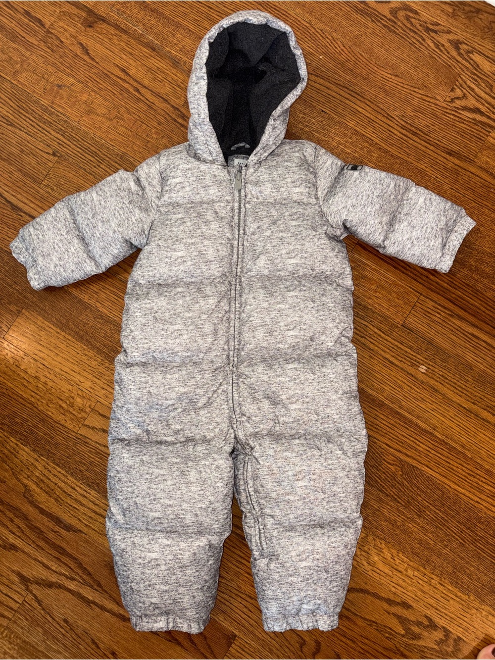 Gap Cozy Gray Kids Hooded Puffer One-Piece Snowsuit 18-24M